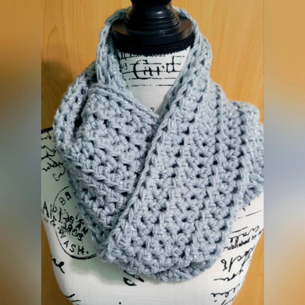 Crochet Neck Cowl.Sparkly Gray Winter Neck Scarf - New OSFM